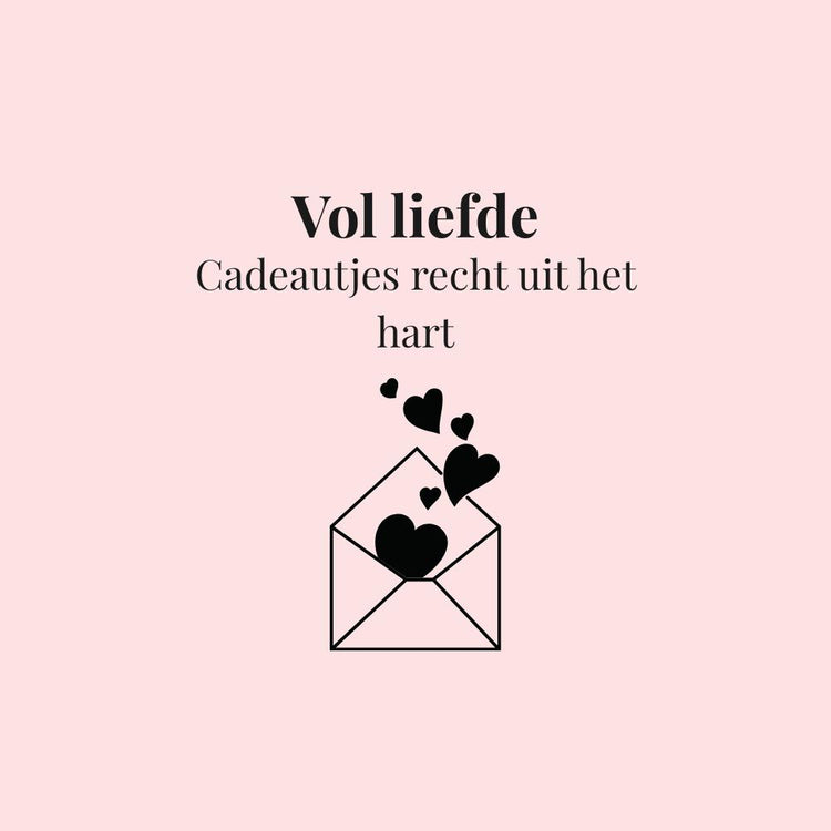 Valentijnscadeaus – liefdesbrief met hartjes in zachte stijl