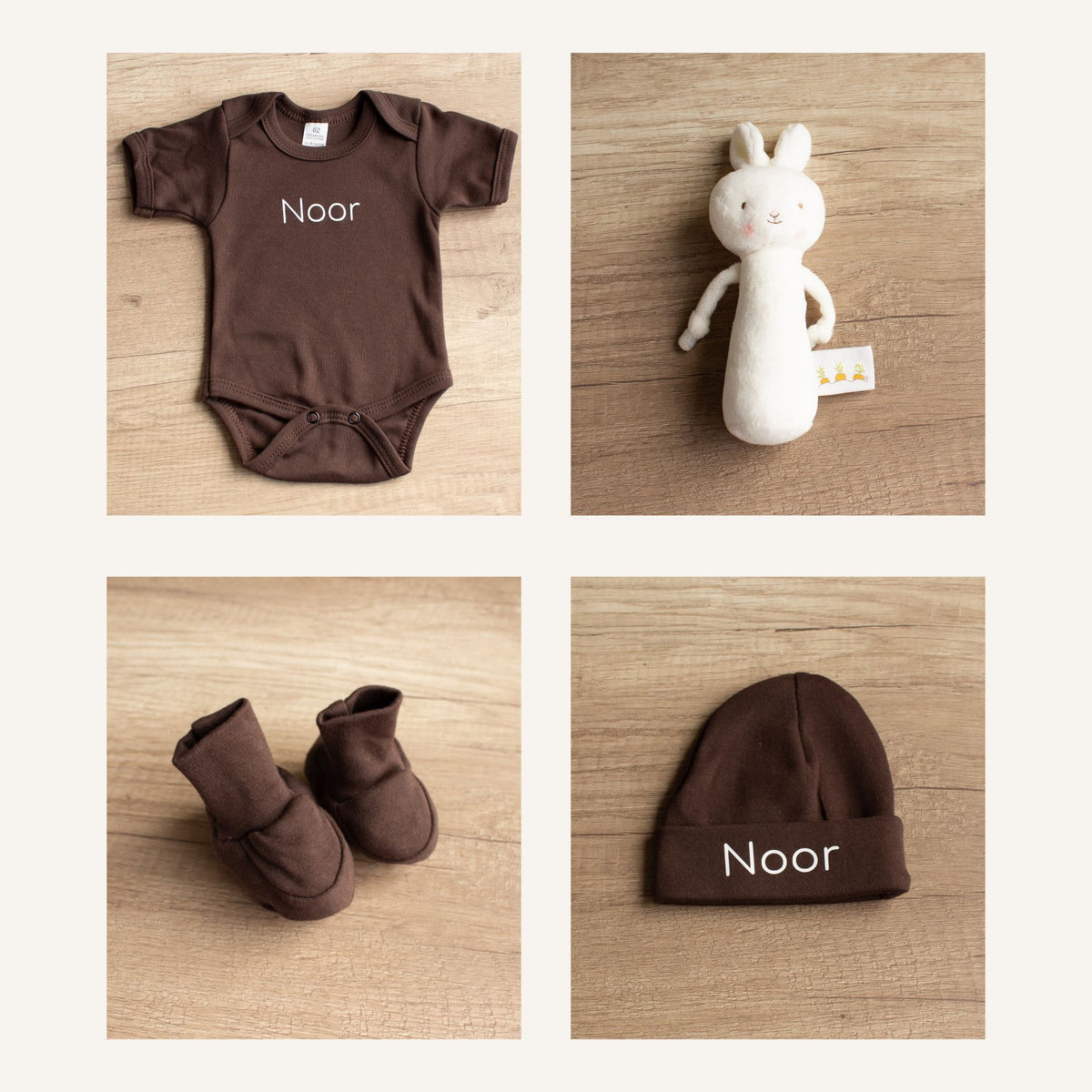Overzicht van chocoladebruin rompertje, witte konijnenrammelaar, babyslofjes en gepersonaliseerd mutsje