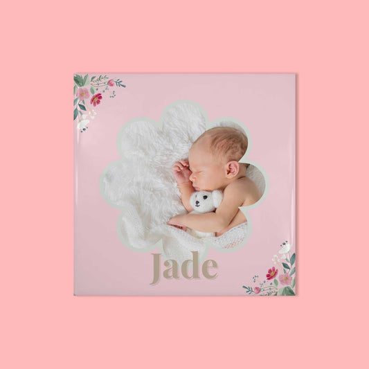 Roze geboortetegeltje met bloemkader en foto van baby Jade – gepersonaliseerd